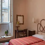Posta - Palazzo Guidoni Hotel 2*