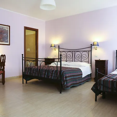 Posta - Palazzo Guidoni 2*