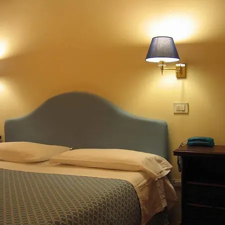 Posta - Palazzo Guidoni Hotel 2*